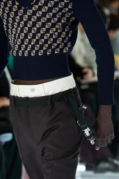 Look 117